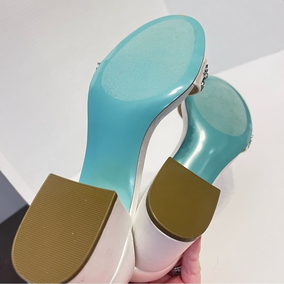 Blue by Betsey Johnson white  Sandals - Picture 4 of 8